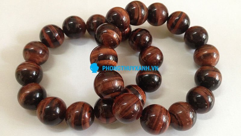 Vòng tay phong thủy đá mắt hổ đỏ - size 14ly