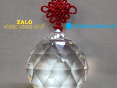 Qủa cầu treo vát cạnh thủy tinh