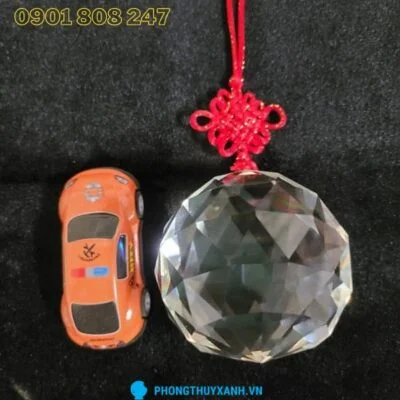 Qủa cầu treo cửa
