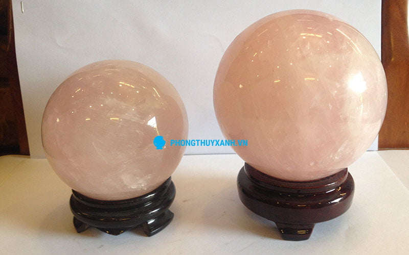 Qủa cầu phong thủy đá thạch anh hồng